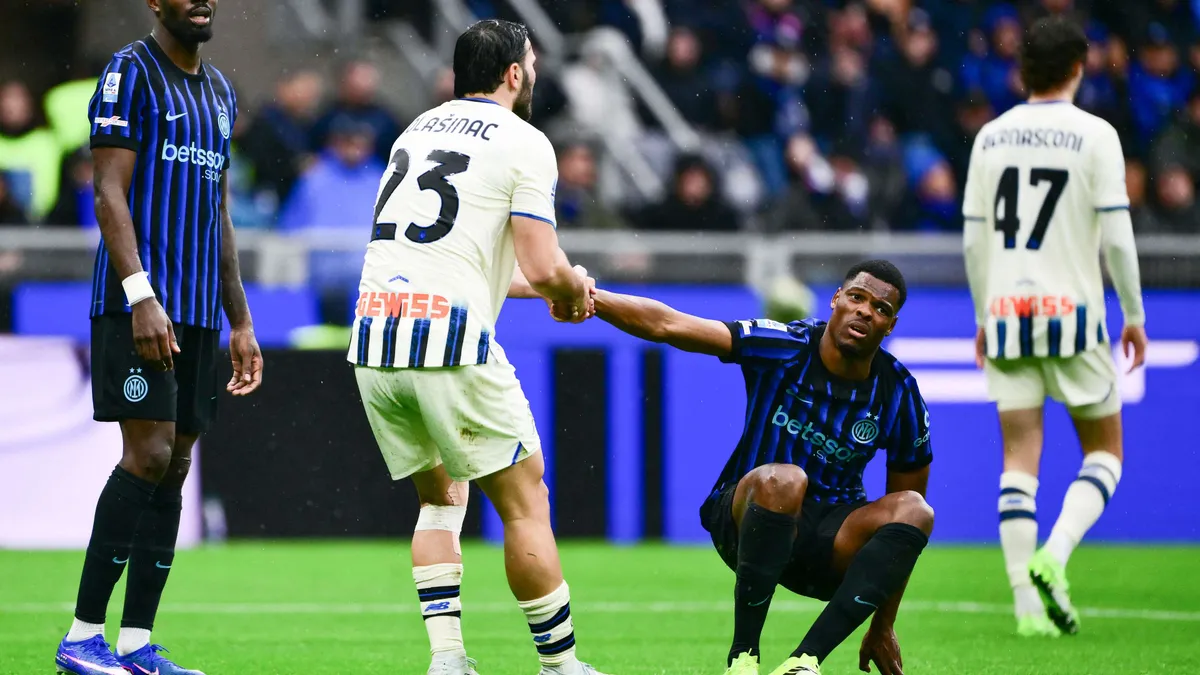 Inter w furii: kolejny niegwizdnięty karny na Dumfriesie! Precedens Nkunku z Milanu