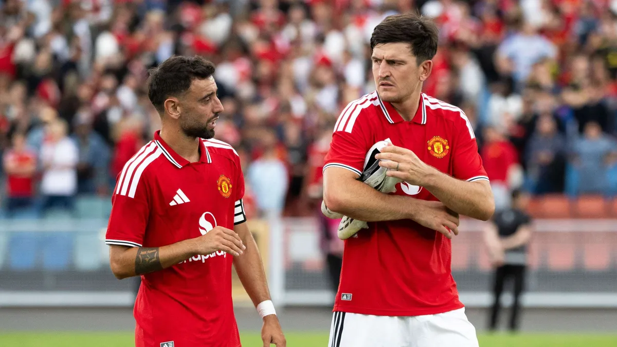 Niezręczny moment na Old Trafford. Bruno Fernandes szczerze o przejęciu opaski od Maguire’a