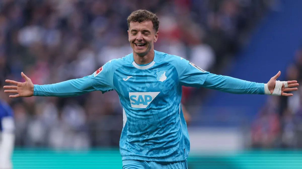 Wielka bitwa o Fisnika Asllaniego! Giganci z Anglii i Hiszpanii ruszają po gwiazdę Hoffenheim