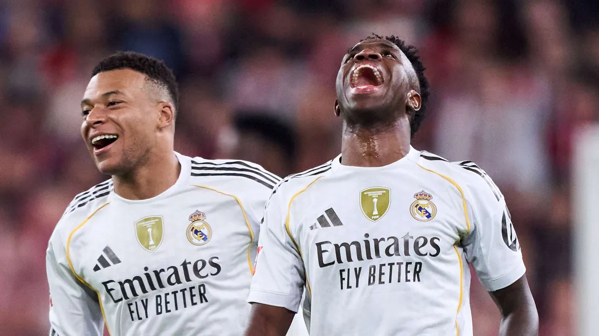 Mbappé przyćmiewa Viníciusa w formie życia! Francuz zakłóca harmonię Realu