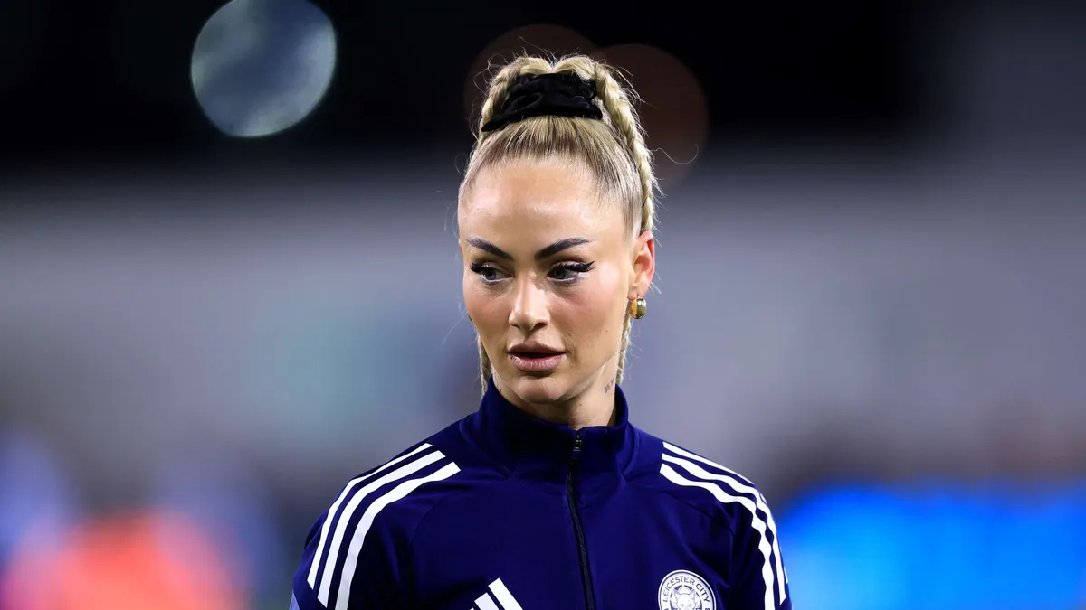 Pierwszy gol Lehmann dla Leicester! Foxes znów w rozsypce po porażce z Aston Villa