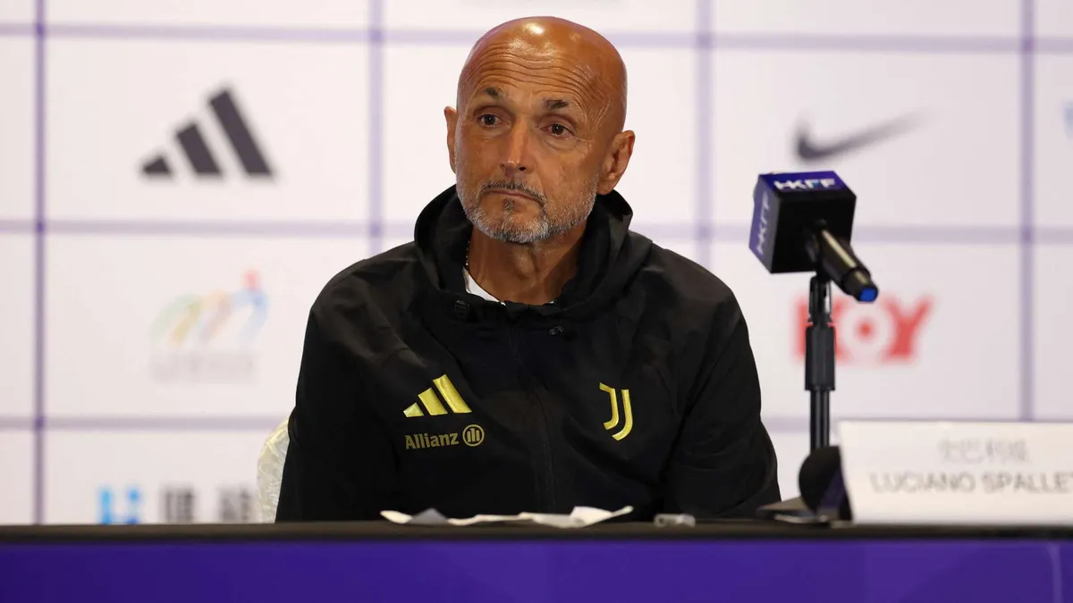 Spalletti przed starciem z Palermo: „Transferowe cele niezmienne, czas na Perina”