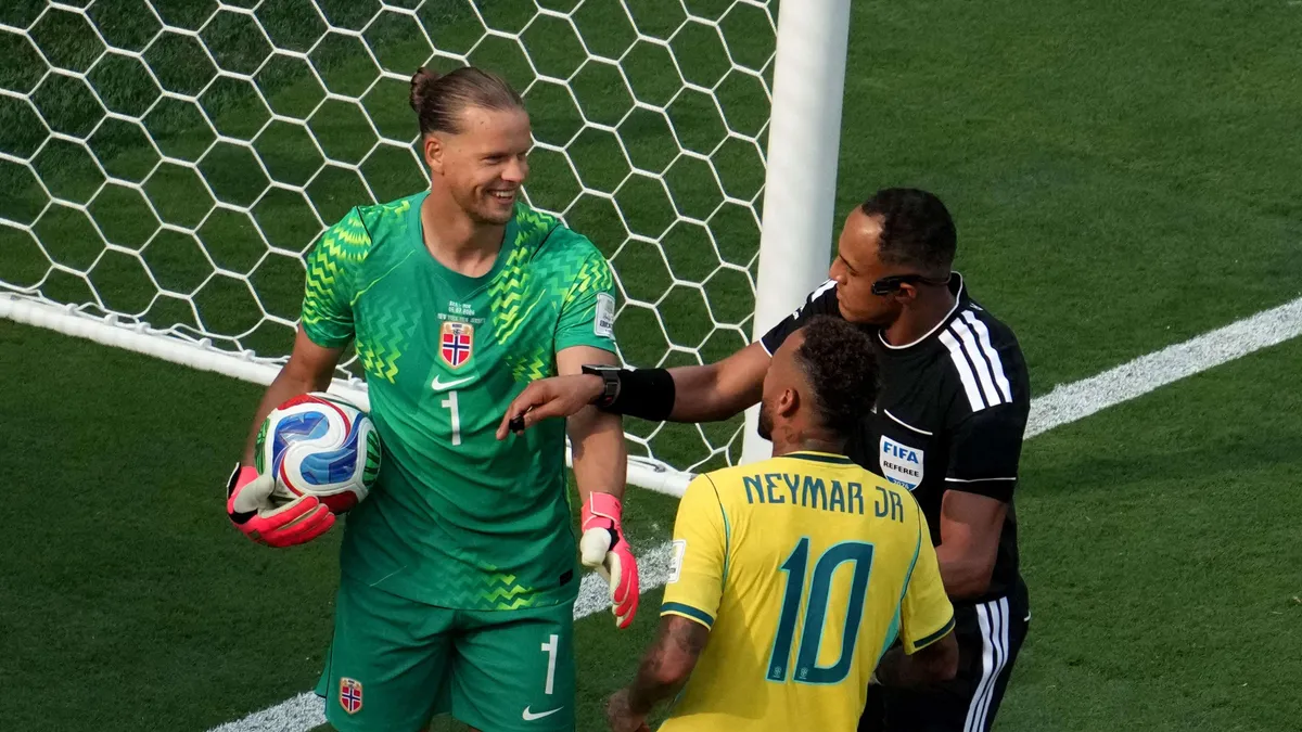 Matthäus bezlitosny dla Neymara: „Stawia ego ponad sukces Brazylii”