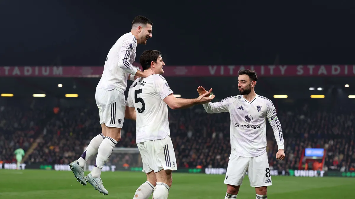 Oficjalnie! Harry Maguire przedłuża kontrakt z Manchesterem United do 2027 roku