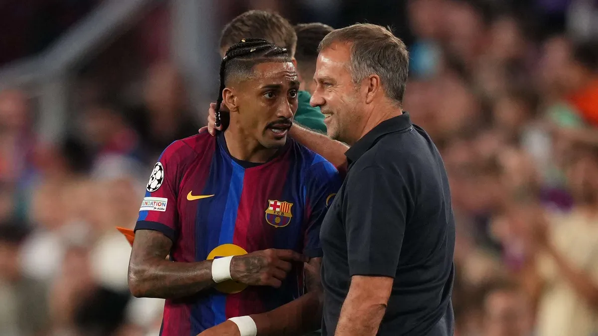 Raphinha w życiowej formie! Hat-trick Brazylijczyka pieczętuje lidera Barcelony