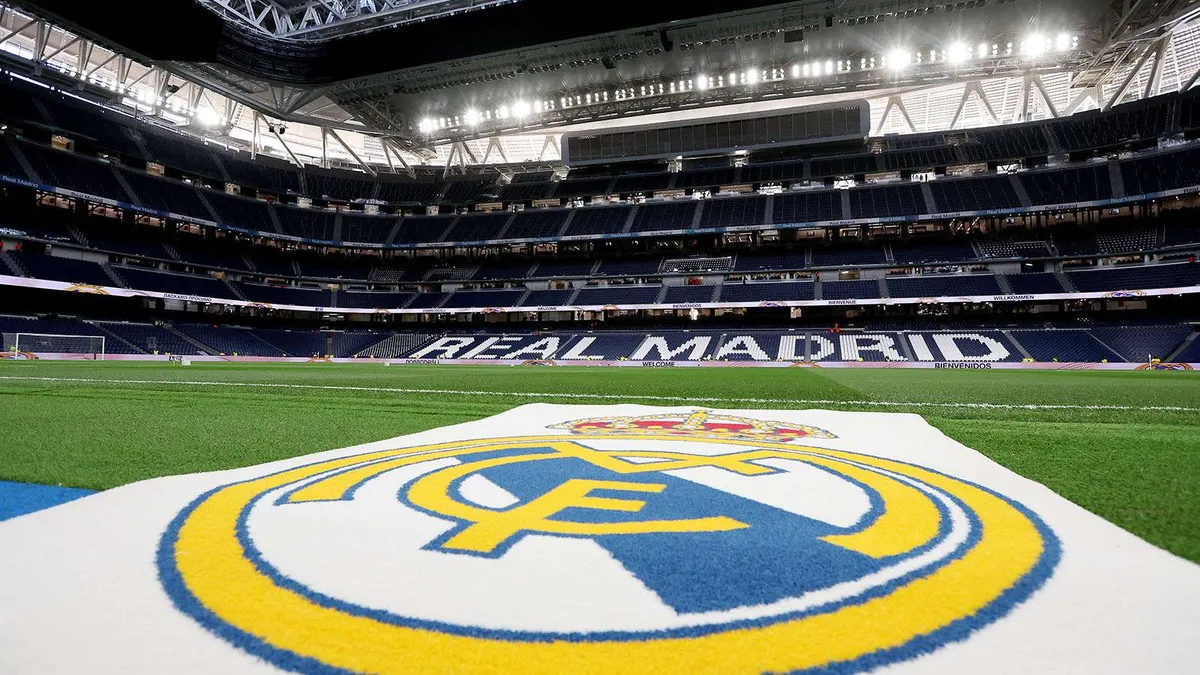 Real Madryt ucina spekulacje: Flagi narodowe są mile widziane na Bernabéu