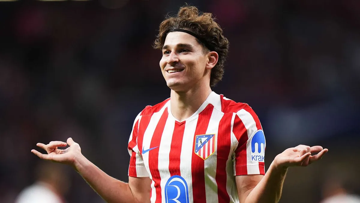 Wielka afera w La Liga: Barcelona pod lupą federacji za „podchody” pod Juliana Alvareza