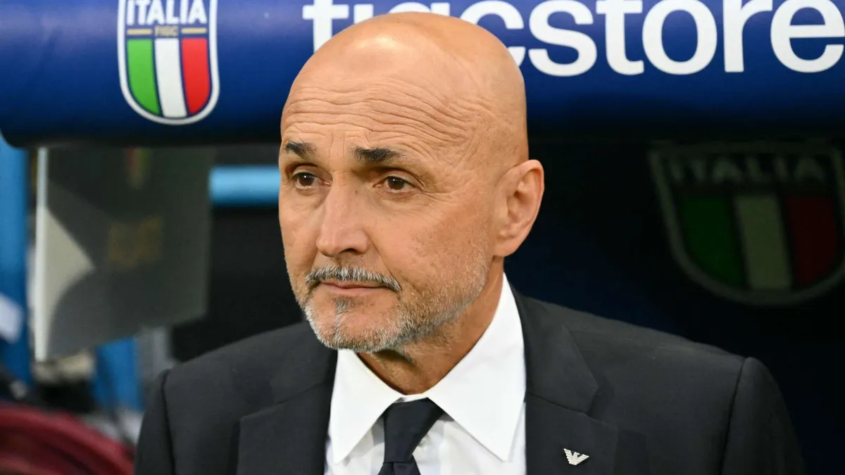 Di Gennaro nie ma litości: 'Piłkarze wyrzucili Spallettiego z kadry! Nie panuje nad swoim ego'