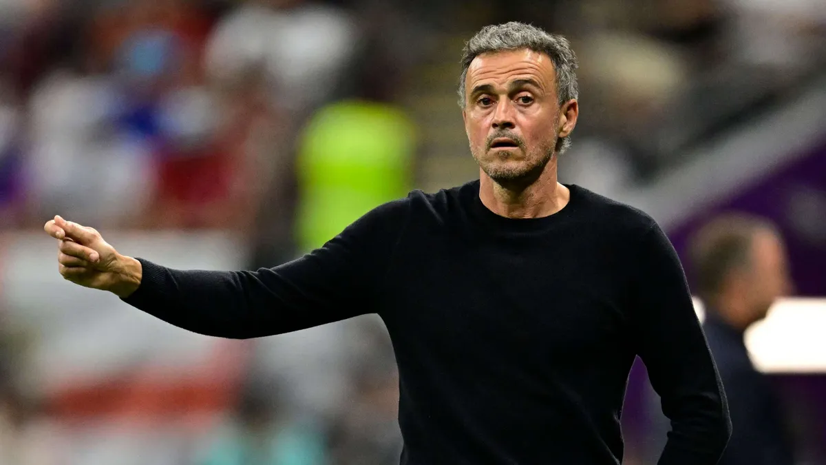 Luis Enrique blokuje hit Netflixu! Chroni gwiazdy PSG przed miażdżącą presją