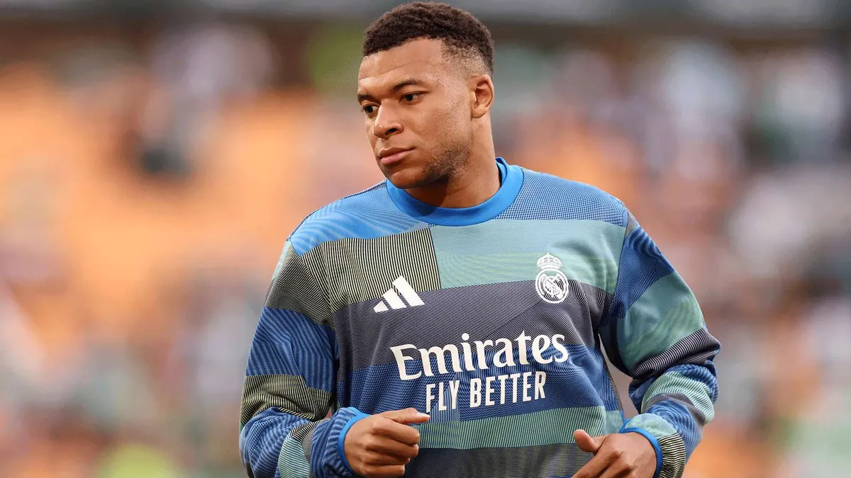 Mbappe w kryzysie w Realu: „Jestem czwartym napastnikiem” – wybuch frustracji i gwizdy na Bernabéu
