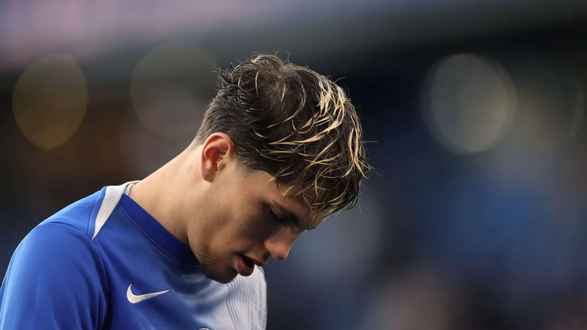 Koniec przygody Garnacho na Stamford Bridge? Xabi Alonso nie gryzie się w język