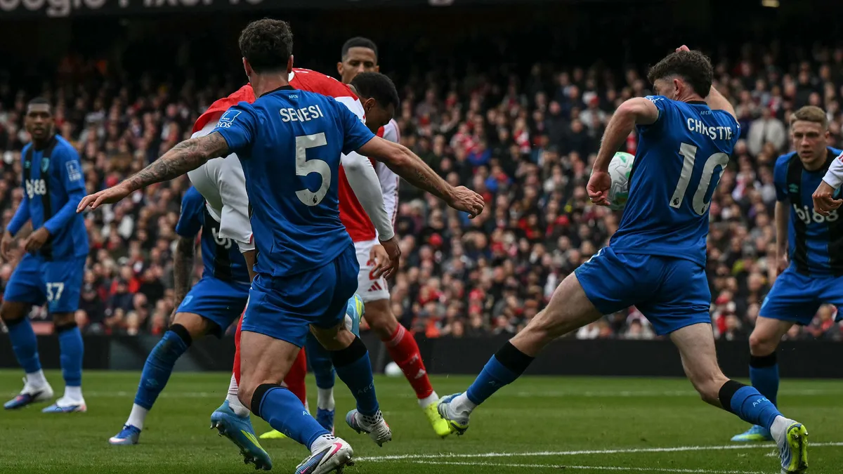 Kontrowersja wyjaśniona: Dlaczego sędzia podyktował Arsenalowi sporną jedenastkę na Bournemouth?