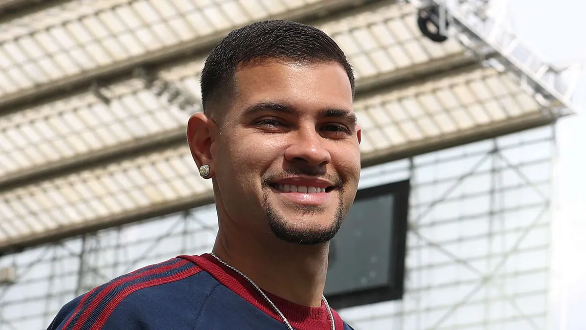 Arsenal wysyła sygnał ostrzegawczy! Bruno Guimaraes o krok od Emirates Stadium