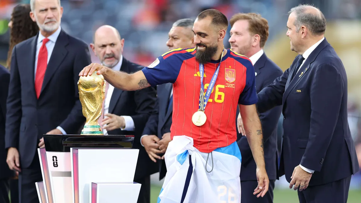 Borja Iglesias po wielkim triumfie: „Dopiero po meczu z Francją zrozumieliśmy, co zrobiliśmy”