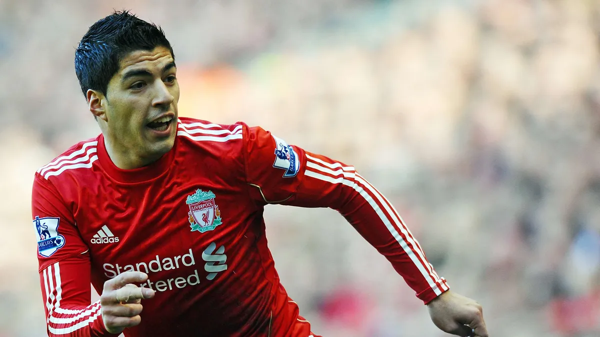 Urugwajska szkoła na Anfield. Ronald Araujo idzie w ślady Luisa Suareza