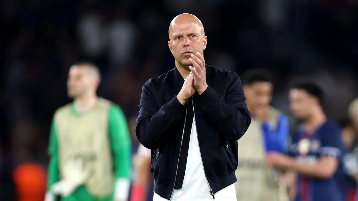 'Idealny trener' – Materazzi wzywa Liverpool do zwolnienia Slota i zatrudnienia byłego szefa Chelsea