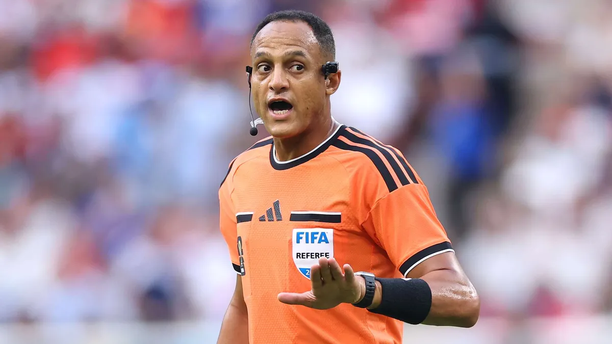 „Szczęśliwy talizman” Messiego poprowadzi hit! FIFA ogłosiła obsadę meczu Anglia – Argentyna
