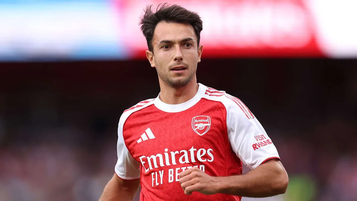 Arsenal potrzebuje Guimaraesa? Legendarny obrońca wskazuje idealny transfer dla Kanonierów